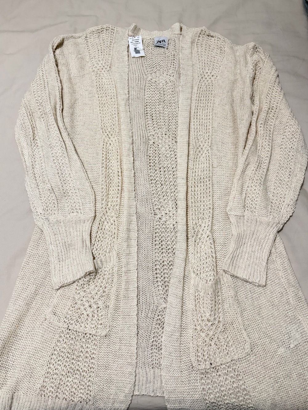 ZARA Cream Knit Women's Cardigan